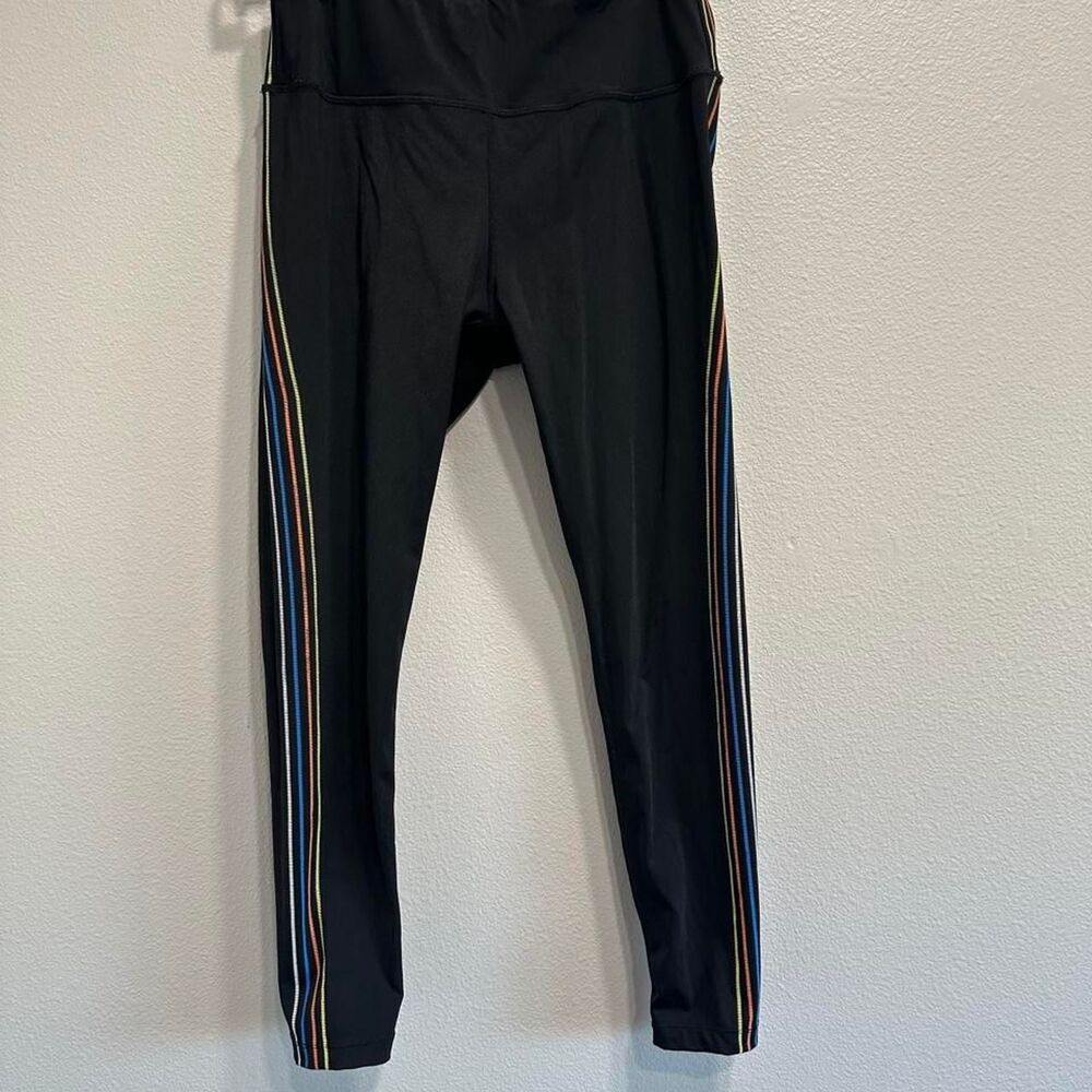 Zyia-active Women's Black and Grey Leggings